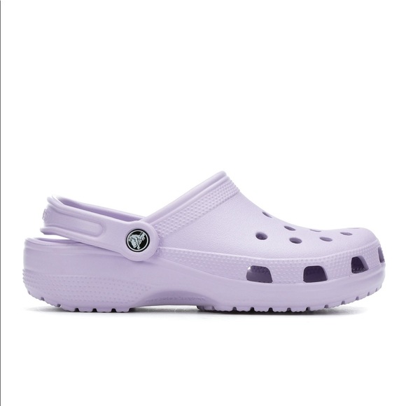 Lavender crocs size 7 Clearance